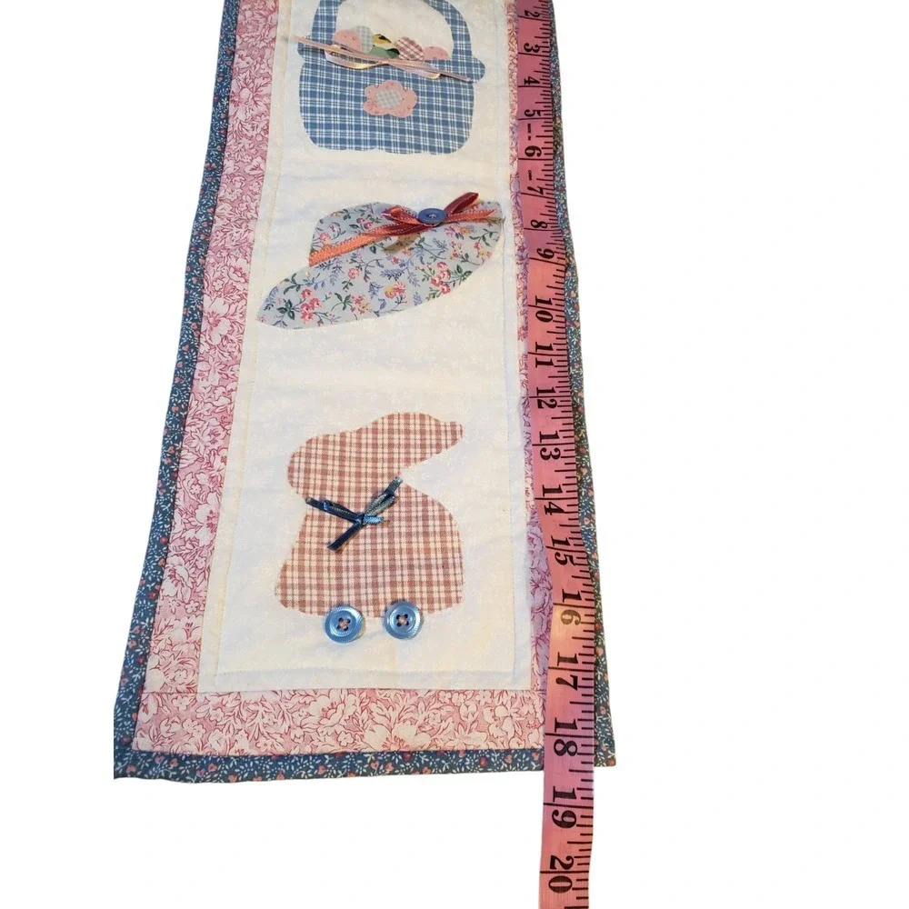 Vintage Handmade Quilted Easter‎ Wall Hanging Multicolor Bunny Hat Basket